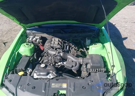 2014 Ford Mustang V6 из США, поврежденный, VIN 1ZVBP8AM0E5273709